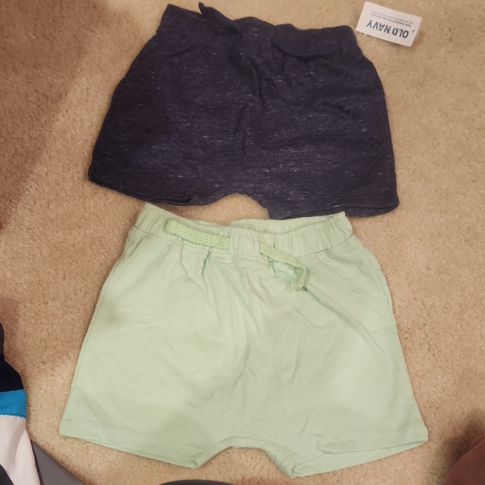 Nwt Sz 12-18 Months Old Navy Unisex Knit Shorts in Navy & Light Green
